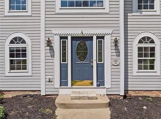 303 Cosette Dr, Cranberry Township, PA 16066