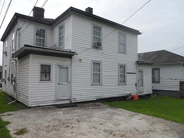 2nd image of 2701 S 4th St