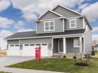 524 Davis Dr, Mount Vernon, IA 52314