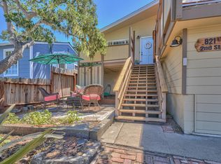 821 2nd St, Pacific Grove, CA 93950