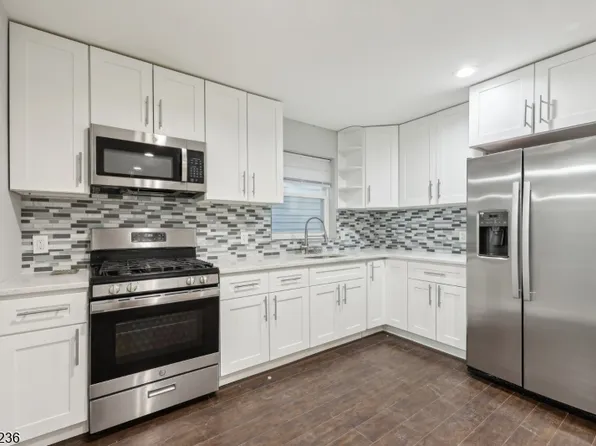253 N 4Th St, Paterson City, NJ 07522