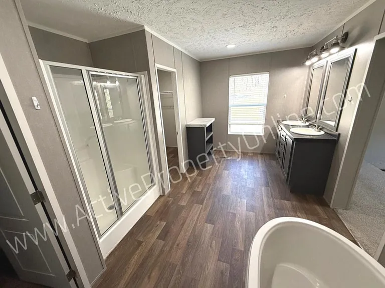 202 Reed Clark Rd — Photo 5