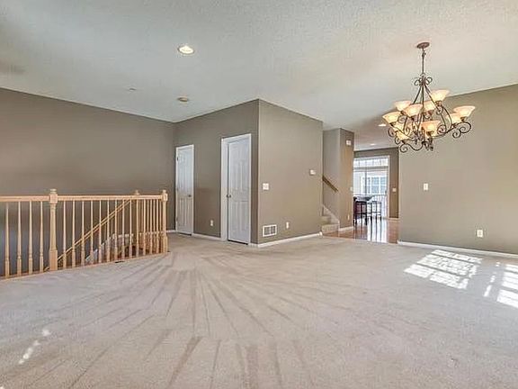 5th image of 15624 Lilac Dr