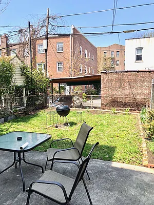 Rented by Amorelli Realty | media 44