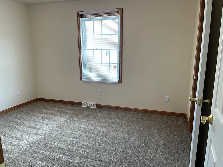 2906 Lena Ct — Photo 13