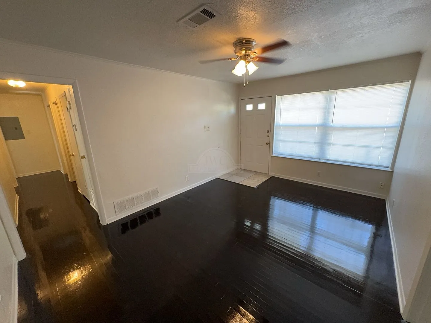 908 Jefferies, Killeen — Photo 3
