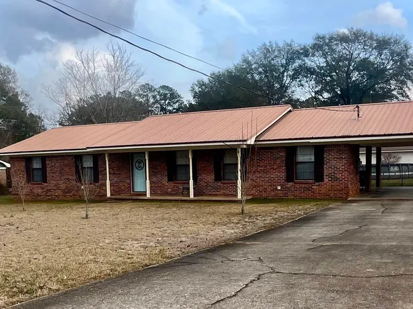 86 E Kennedy Cir, Monroeville, AL 36460