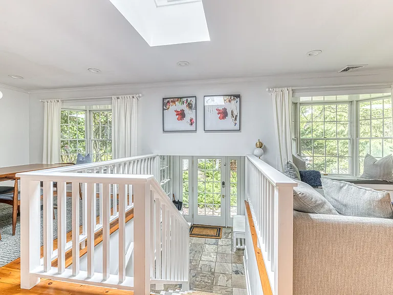 49 Cedar Dr — Photo 14