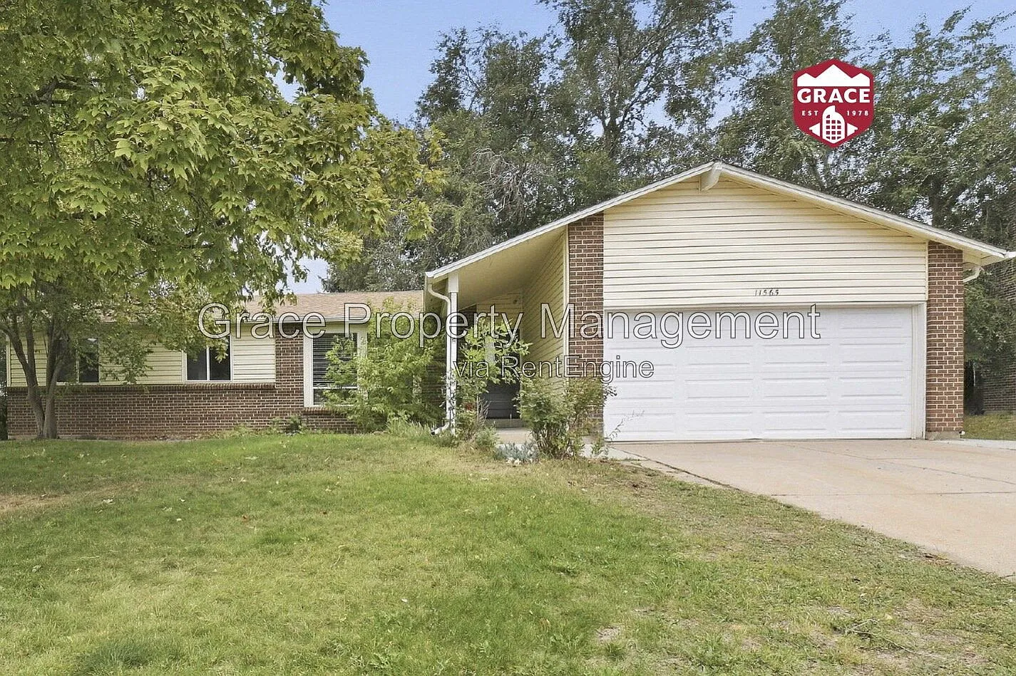 3 bed, 2.0 bath, 2690 sqft, $2,745 — Photo 1