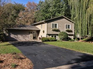 17671 Isleton Ave, Lakeville, MN 55044