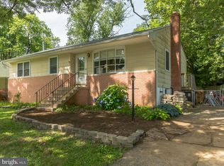 7004 Old Chapel Dr, Bowie, MD 20715