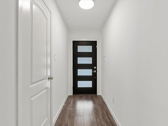 5th image of 9404 Meadow Vale