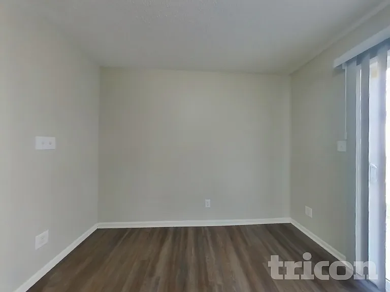 5034 Rocky Forge Dr — Photo 4