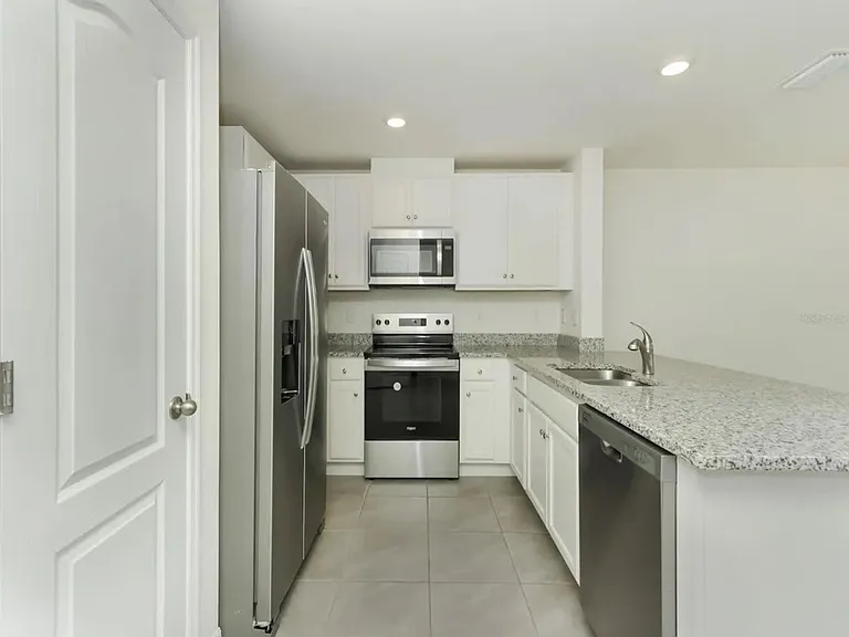 2803 Brie Hammock Bnd — Photo 2