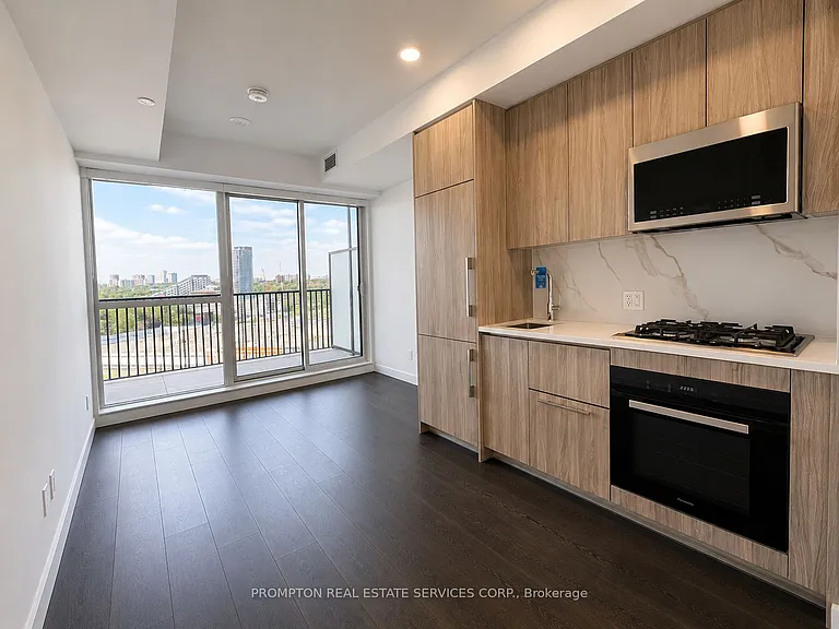 18 Esther Shiner Blvd #907 — Photo 3