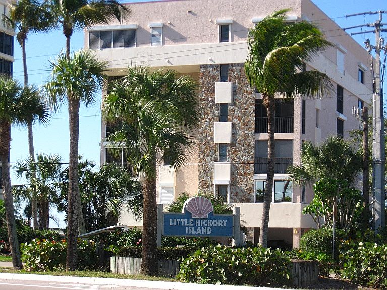 1st image of 26130 Hickory Blvd #1A
