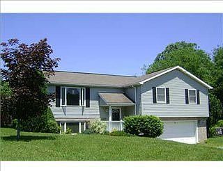 1st image of 330 Laurentz Ln