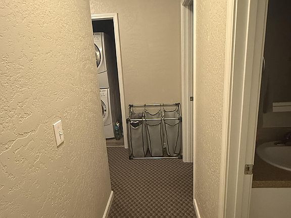 3rd image of 322 6th Ave SE #3