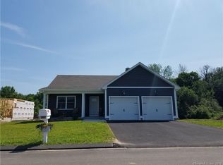 35 Old Village Cir, Windsor, CT 06095
