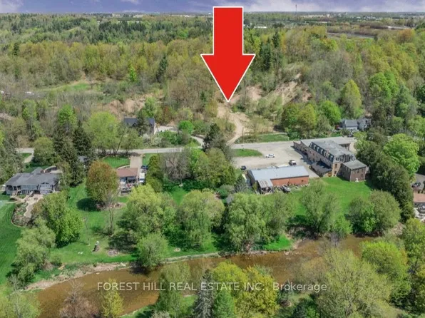 22 Main St N, Halton Hills, ON L7G 3G8