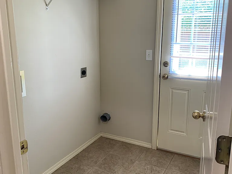 4103 SW Broadstone Ave #1 — Photo 7