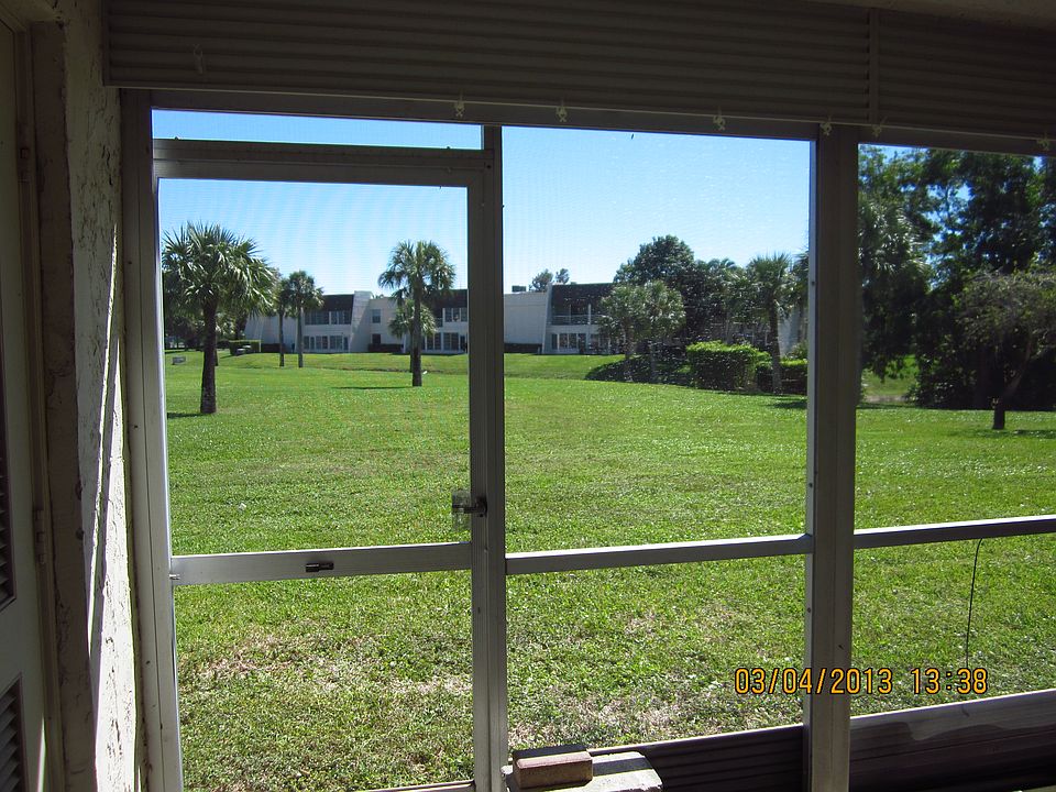 2nd image of 2828 Casita Way #103