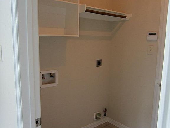 3rd image of 26063 N Kings Mill Ln