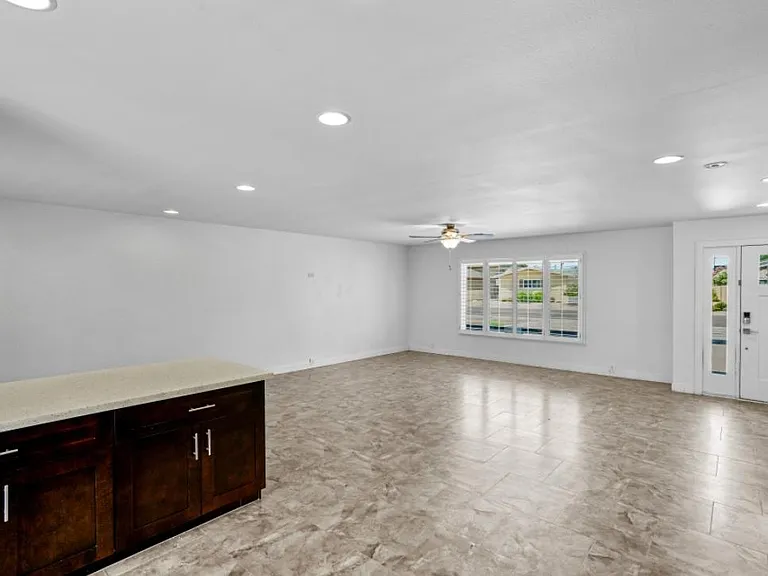 8613 E Valley Vista Dr — Photo 18