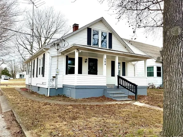 504 1st St, Evansville, IL 62242