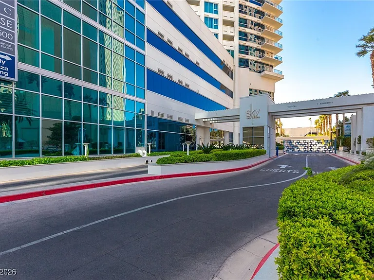 2700 Las Vegas Blvd S #4304 — Photo 57