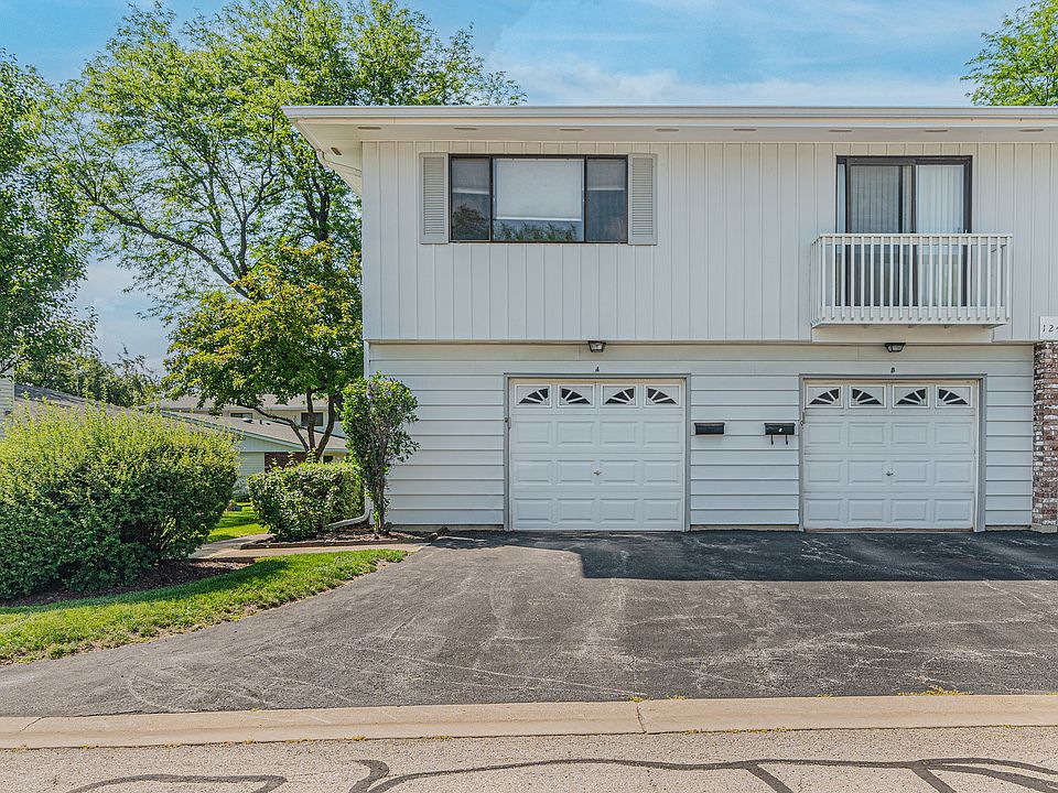 124 Brewster Ct APT A, Bloomingdale, IL 60108 | Zillow