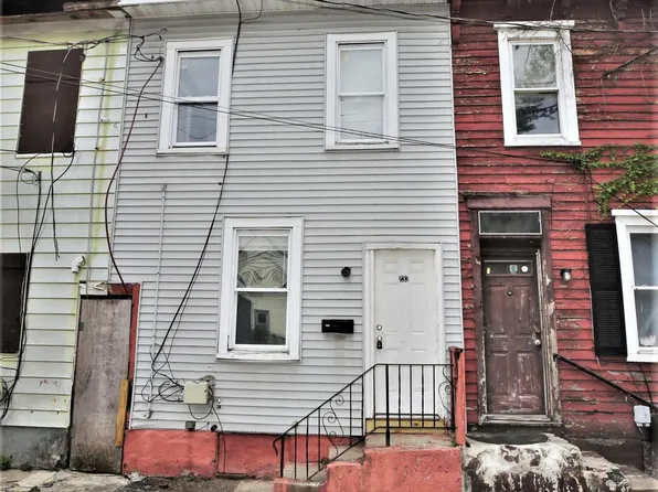 233 Hills Pl, Trenton, NJ 08611