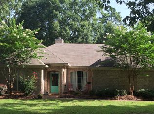 124 Liberty St, Flora, MS 39071