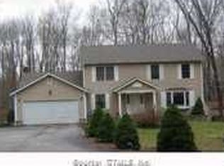 151 Chestnut Hill Rd, Colchester, CT 06415