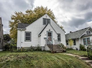 60 Rose Ave W, Saint Paul, MN 55117