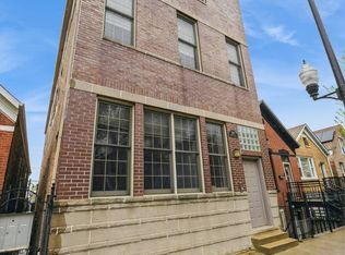 2141 W 18th St APT 3, Chicago, IL 60608