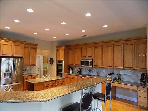 5th image of 1433 Meyer Ln
