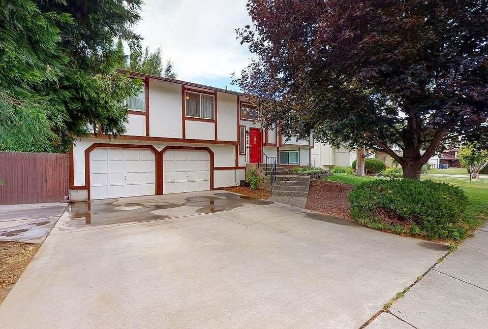 1st image of 409 N Joliet Pl