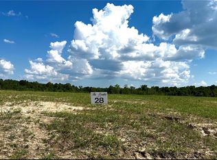 28 The Banks Dr #16, Franklinton, LA 70438
