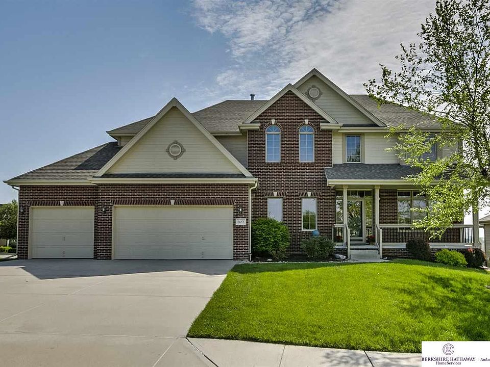 1st image of 3655 S 188th St