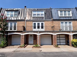 611 4th Pl SW, Washington, DC 20024