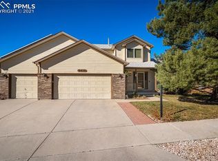 5410 Roundup Dr, Colorado Springs, CO 80918