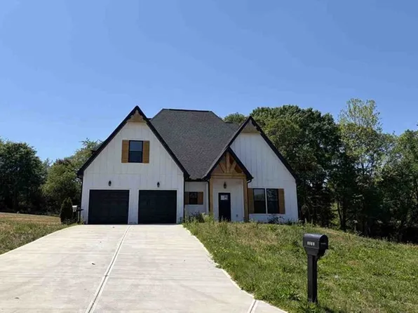 1313 Dockery Dr, Shelby, NC 28152