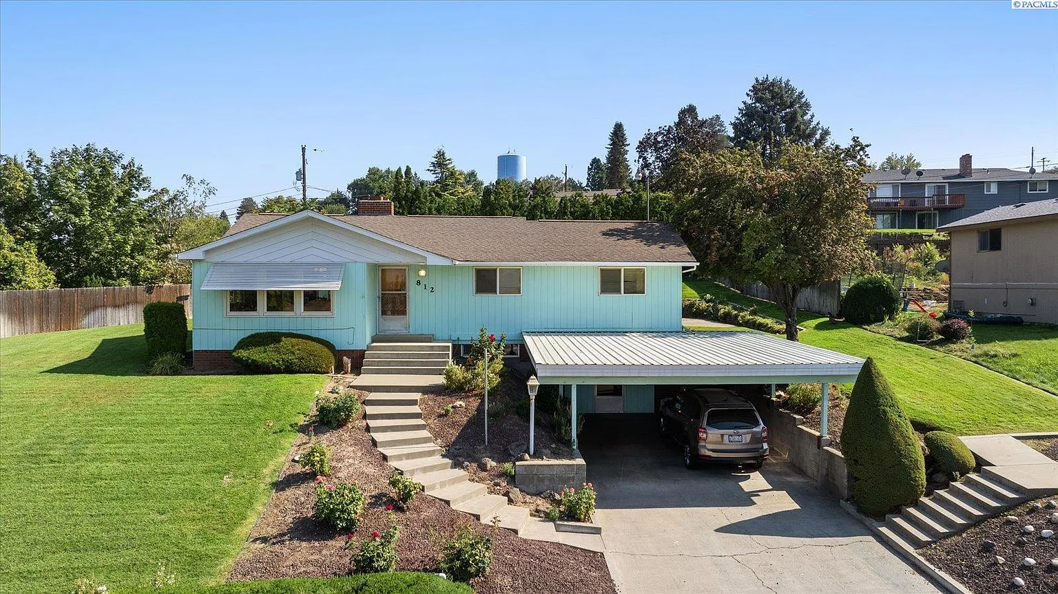 812 Taylor St photo 1