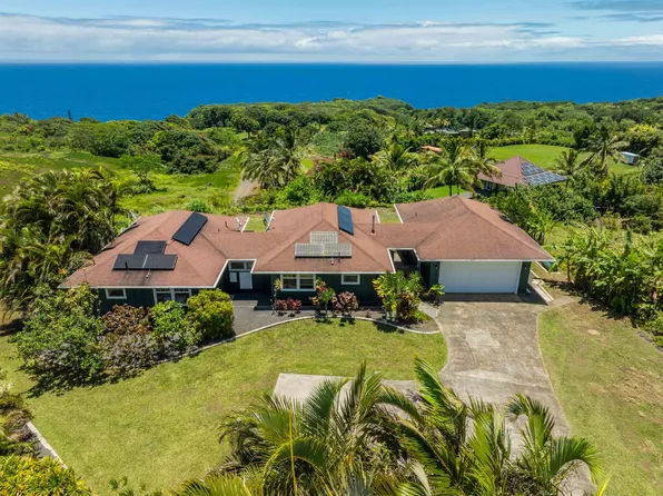 56 Hanauana Rd, Haiku, HI 96708