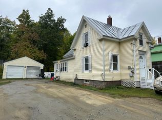 21 Pine St, Skowhegan, ME 04976