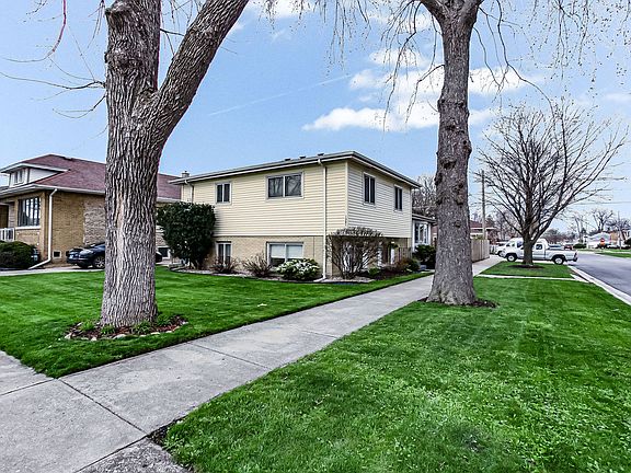 2nd image of 1301 N 20th Ave