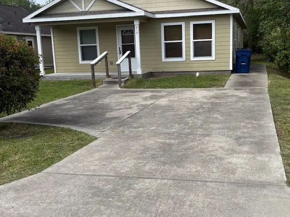 619 N Vionett Ln #1, Texas City, TX 77591