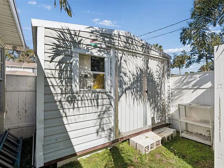 2302 S Arrawana Ave — Photo 51