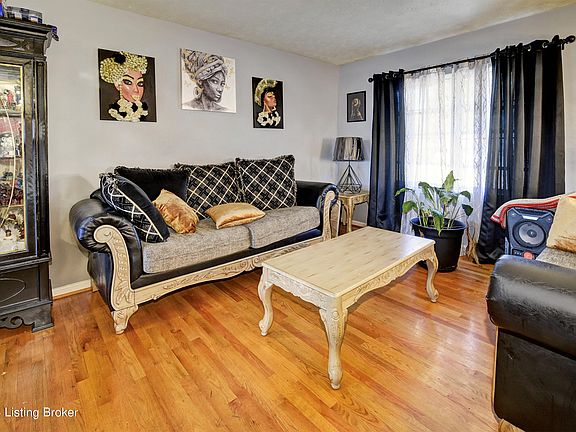 4th image of 5505 Revere Dr